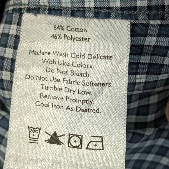 Eddie Bauer Relaxed Fit Checked button down shirt Size Large EUC - Picture 4 of 4